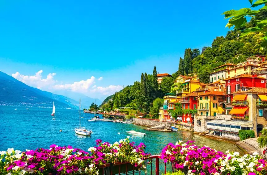 Varenna Town
