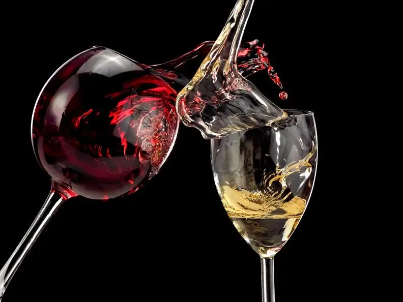 Red and White Wine Splash